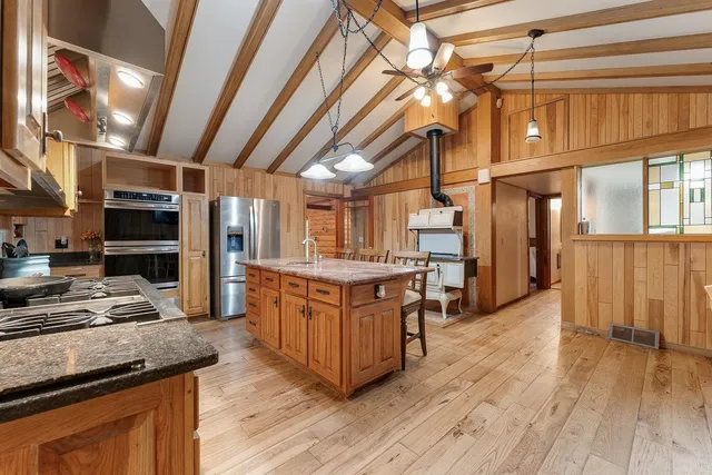 $1,199,900 | W2470 County Road B, Dalton, WI 53926