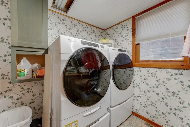 $1,199,900 | W2470 County Road B, Dalton, WI 53926