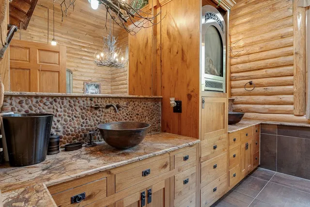 $1,199,900 | W2470 County Road B, Dalton, WI 53926