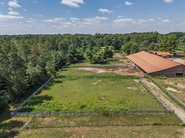 $1,199,900 | W2470 County Road B, Dalton, WI 53926