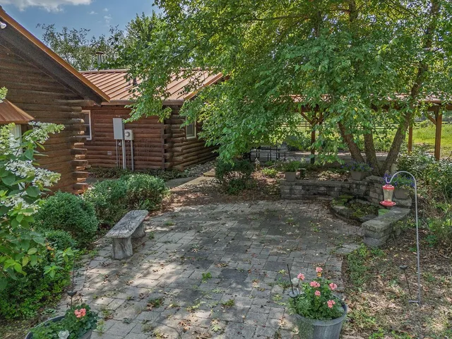 $1,199,900 | W2470 County Road B, Dalton, WI 53926