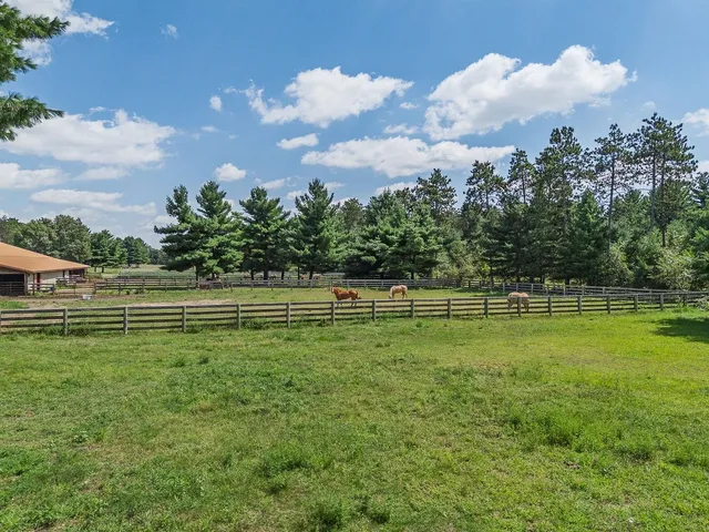 $1,199,900 | W2470 County Road B, Dalton, WI 53926