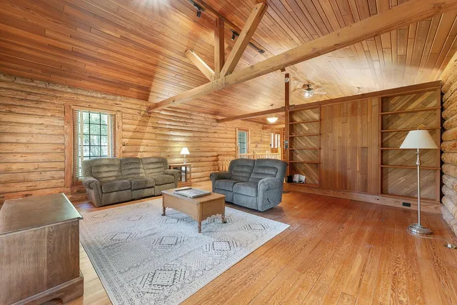 $1,199,900 | W2470 County Road B, Dalton, WI 53926