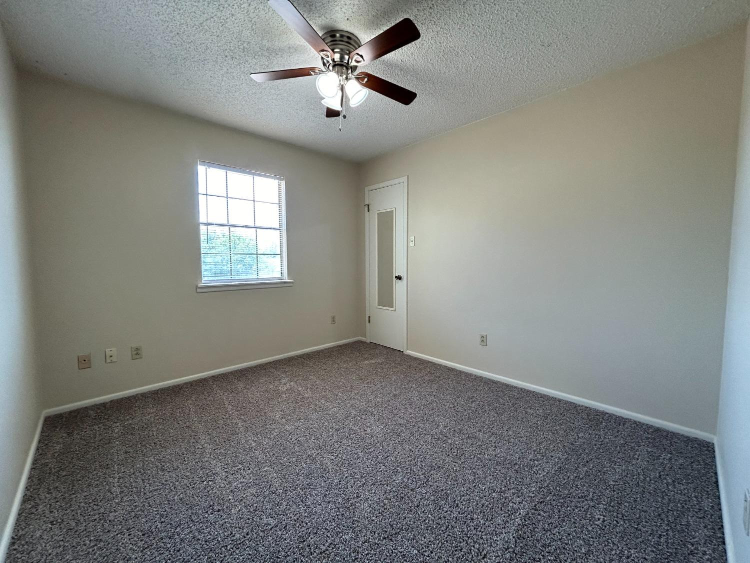 5302 22nd Street, Unit FRONT Lubbock, TX 79407 - Photo 15 of 21 Photo 15