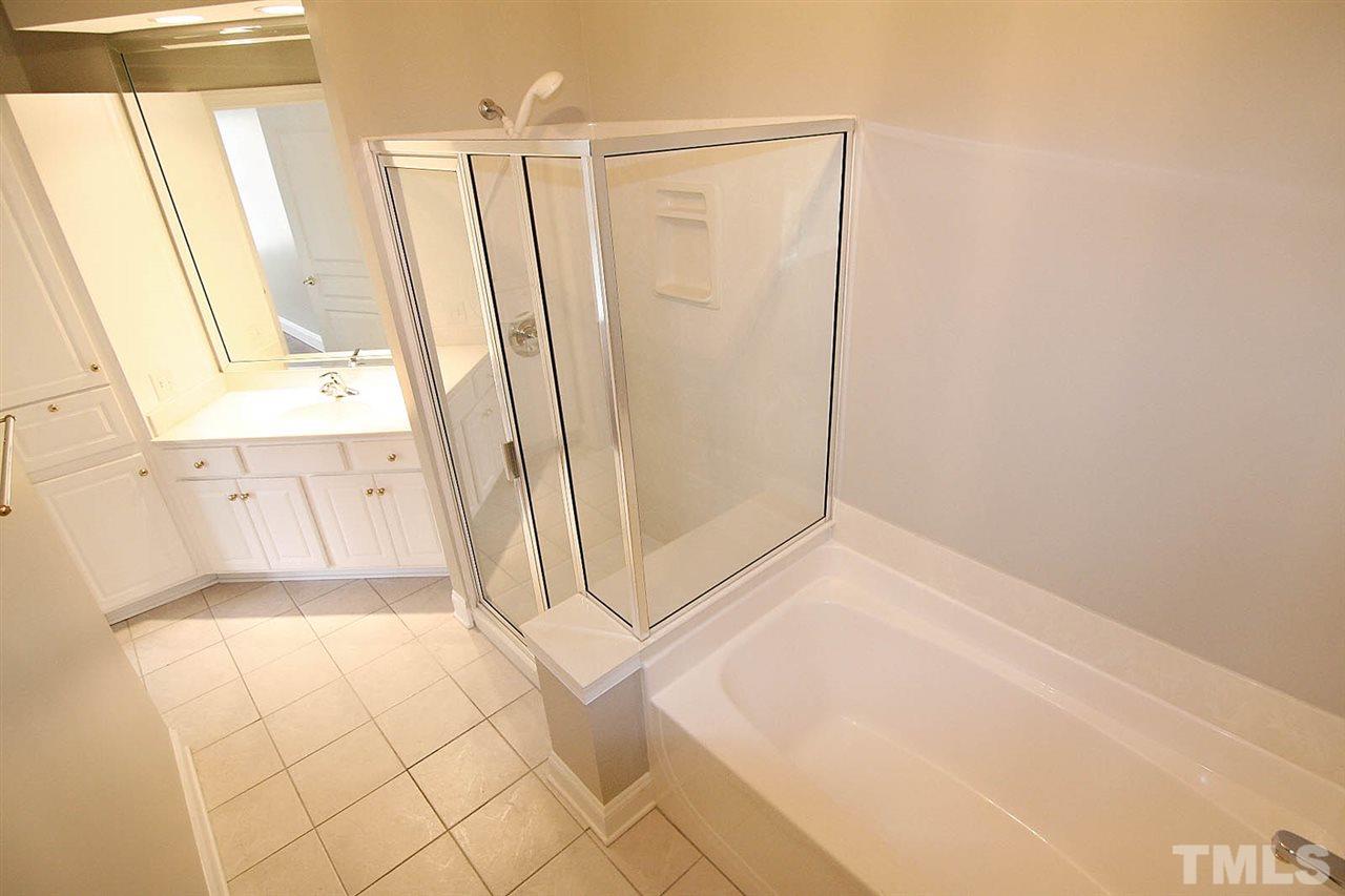 7520 Lead Mine Road, Unit 306 Raleigh, NC 27615 - Photo 14 of 24