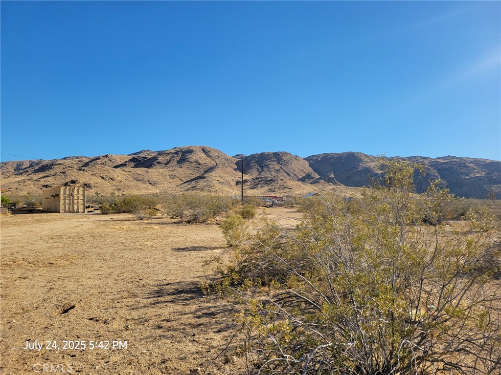 27177 Cahuilla Road Apple Valley, CA 92307 - Photo 25 of 75