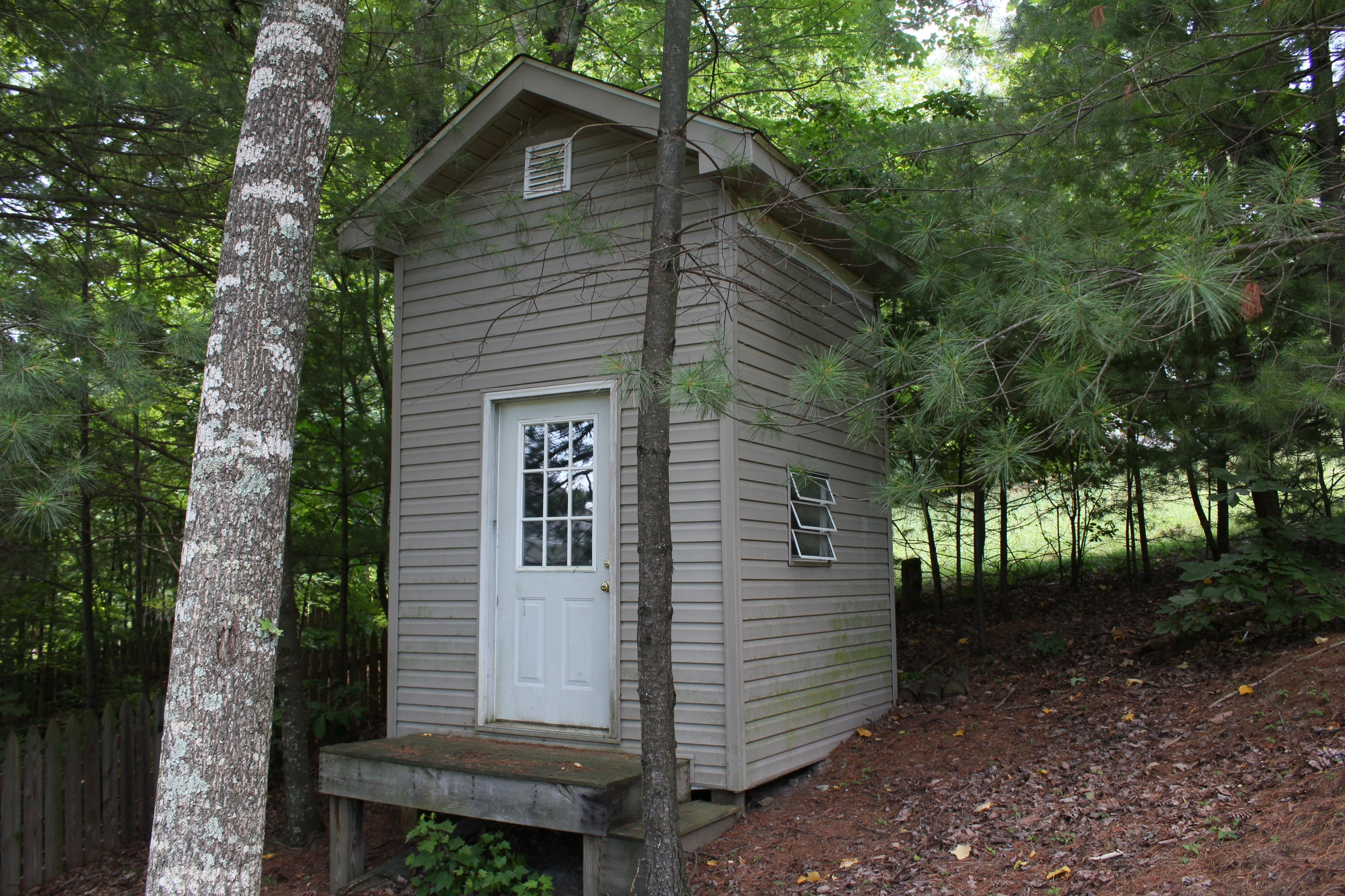 1232 Longview Road Roanoke, VA 24018 - Photo 12 of 51 #12 - Storage Shed