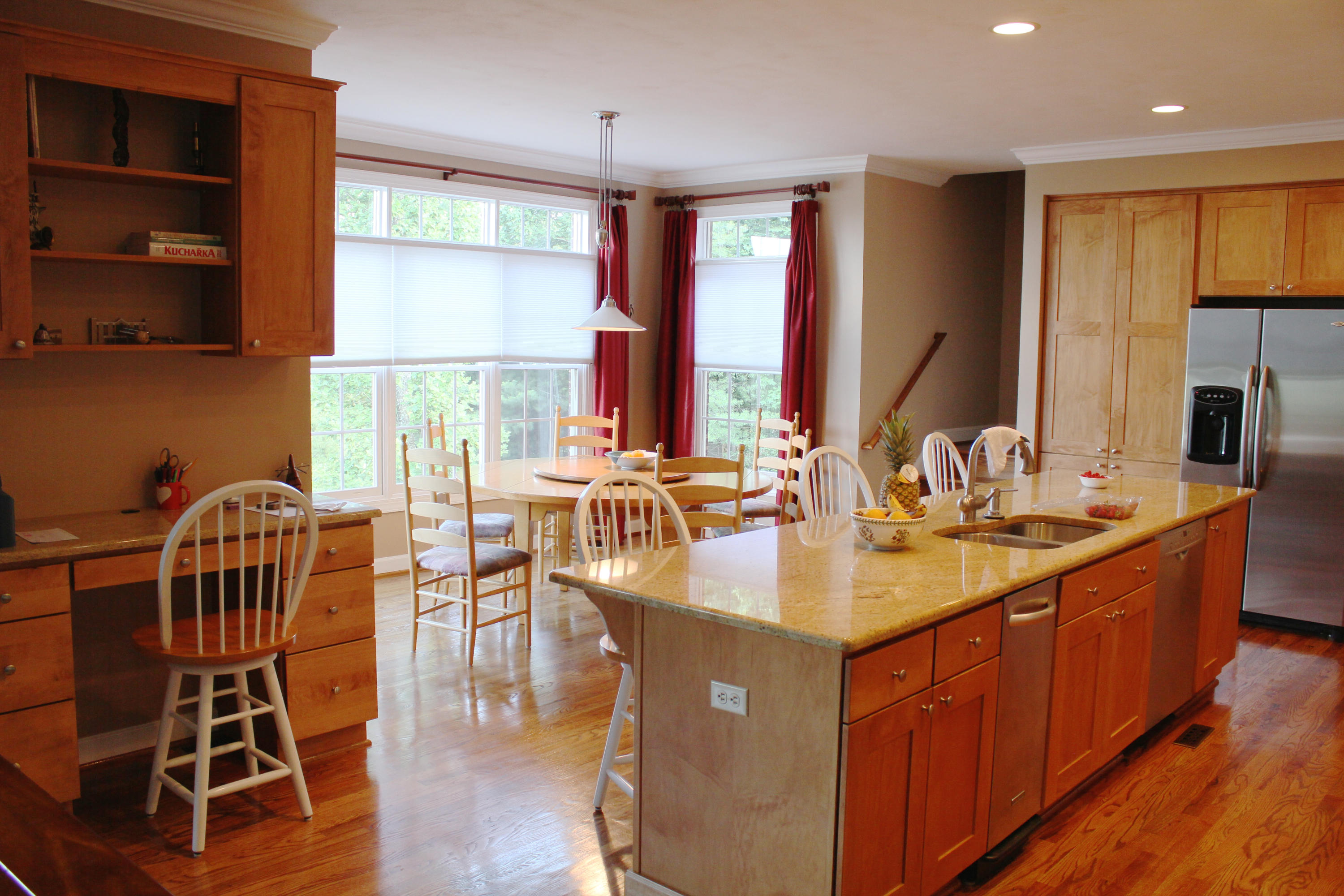 1232 Longview Road Roanoke, VA 24018 - Photo 15 of 51 #15 - Kitchen:Dining area