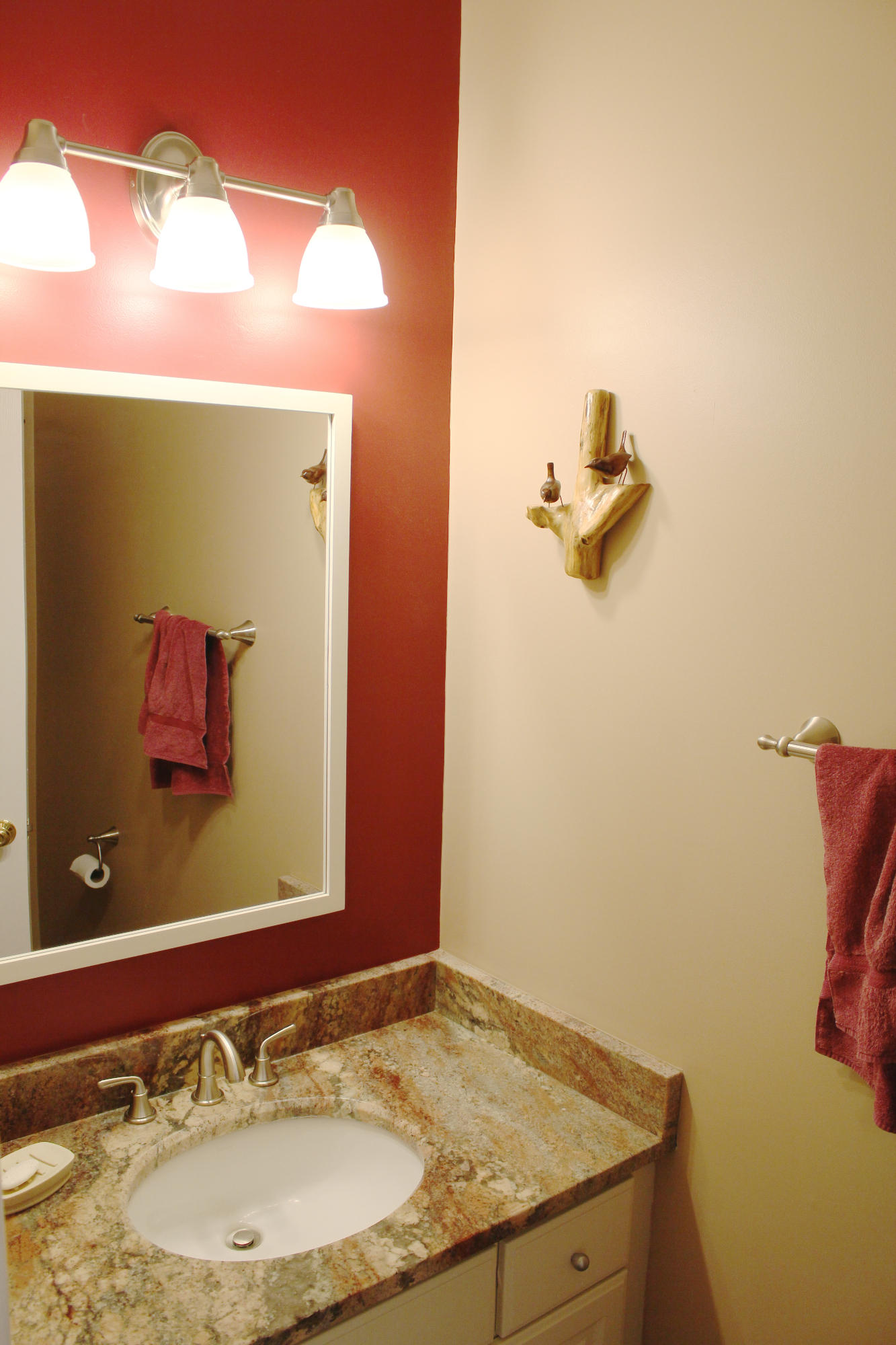 1232 Longview Road Roanoke, VA 24018 - Photo 20 of 51 #20 - Bath - 1