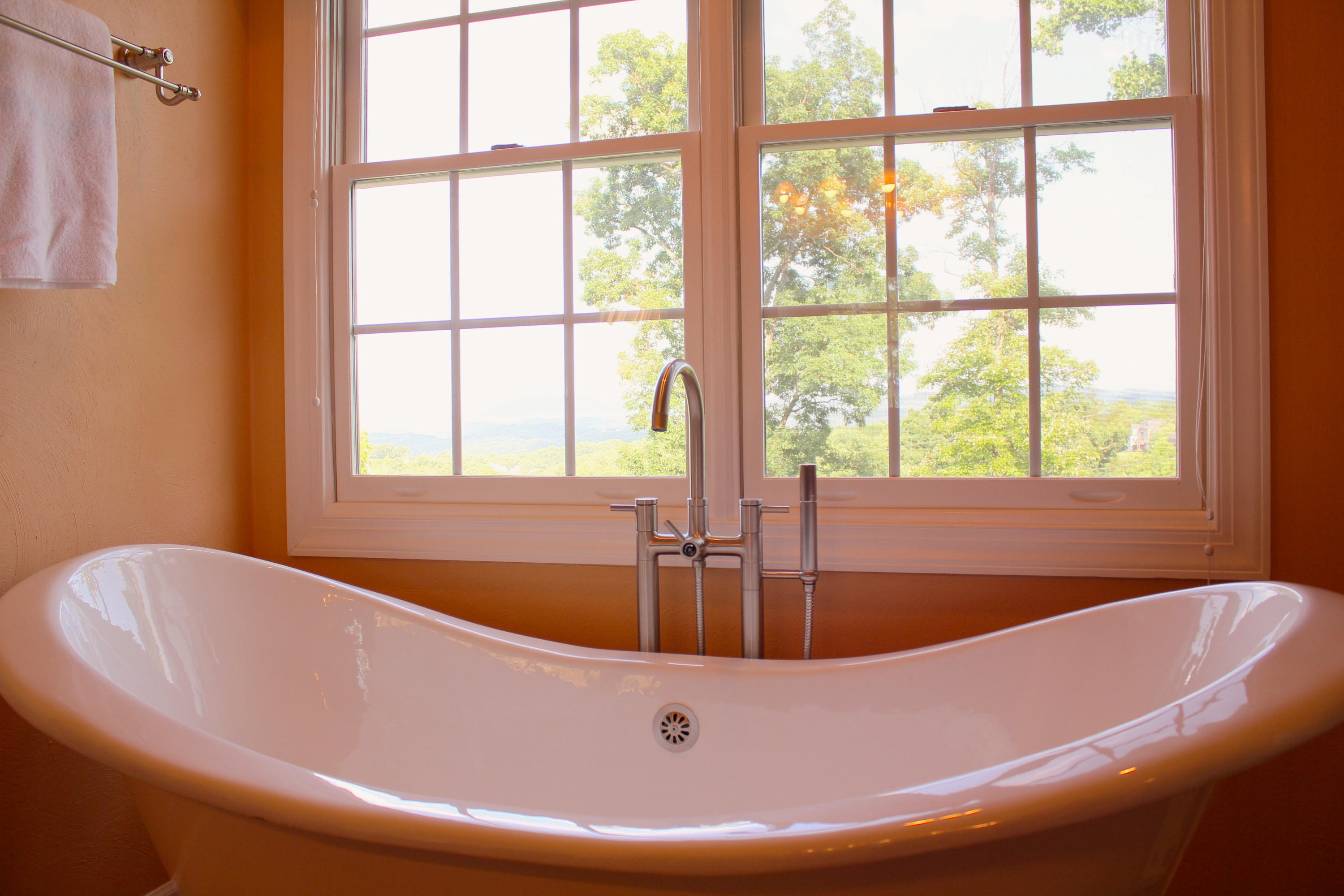 1232 Longview Road Roanoke, VA 24018 - Photo 27 of 51 #27 - Master Bath - 3