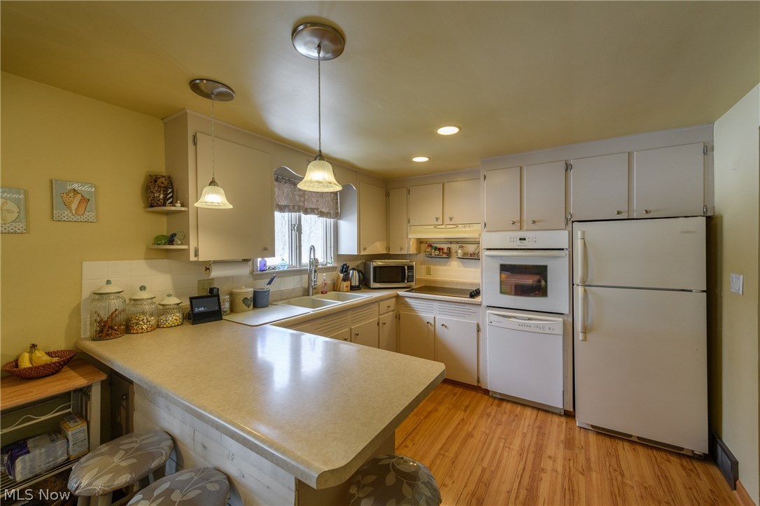 14719 Industry Road Atwater, OH 44201 - Photo 7 of 22 Kitchen