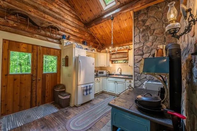 $444,900 | N12203 Bear Cave Road, Athelstane, WI 54104