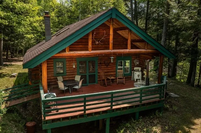 $444,900 | N12203 Bear Cave Road, Athelstane, WI 54104