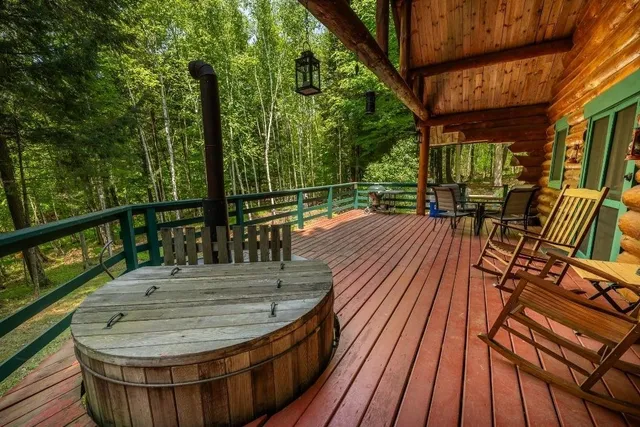 $444,900 | N12203 Bear Cave Road, Athelstane, WI 54104