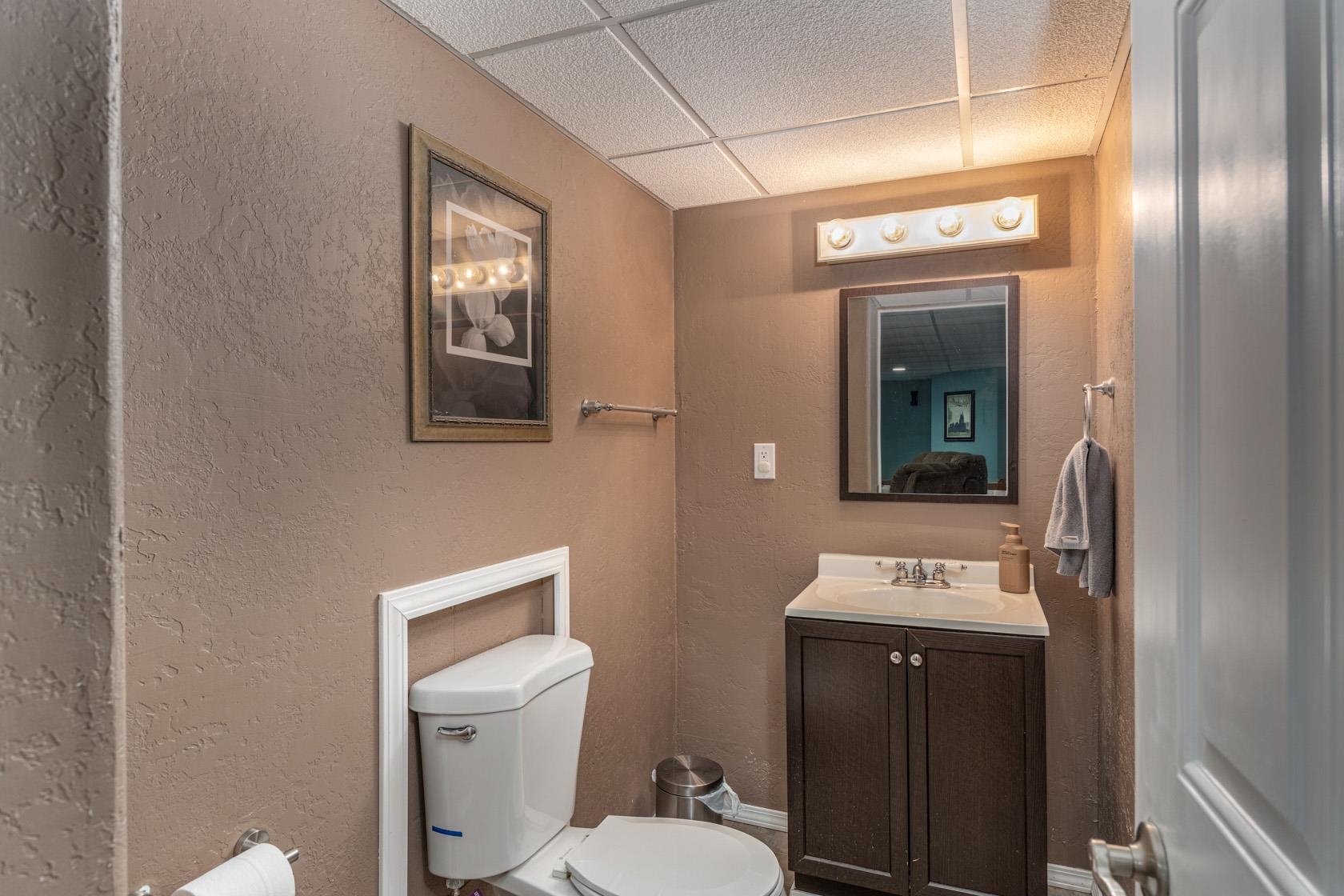 150 South Lee Street Appleton, WI 54915 - Photo 27 of 35
