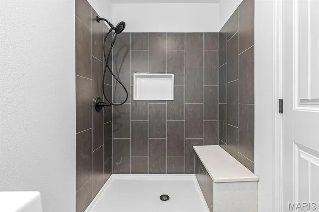 $324,900 | 308 Blackberry Lane, Bismarck, MO 63624