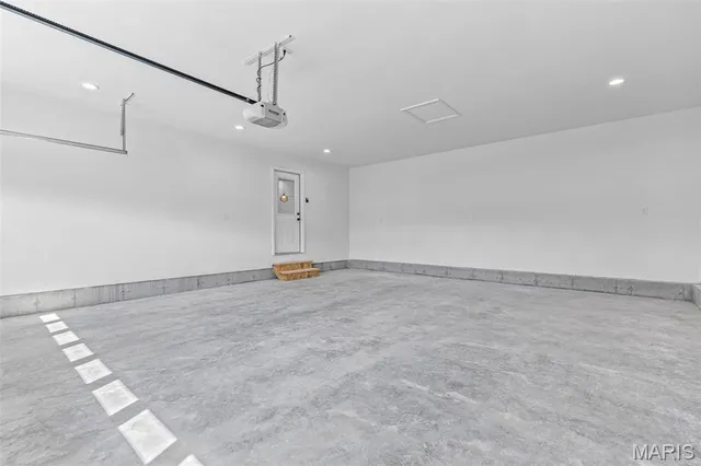 $324,900 | 308 Blackberry Lane, Bismarck, MO 63624