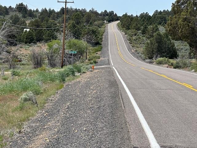Drews Road Chiloquin, OR 97624 - Photo 2 of 4 IMG_8403