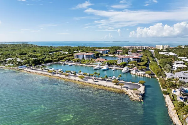 $4,850 | 88181 Old Highway, Unit H21, Islamorada, FL 33036