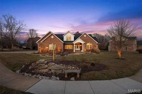 $570,000 | 504 Overbrook Circle, O'Fallon, IL 62269