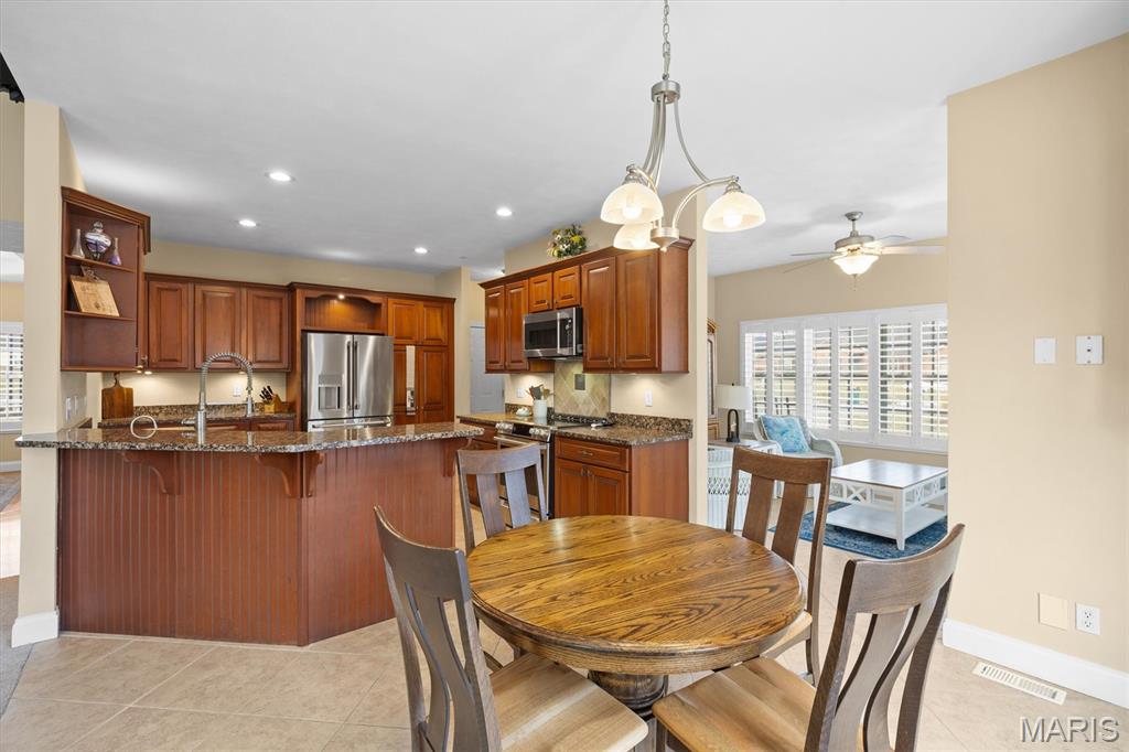 504 Overbrook Circle O'Fallon, IL 62269 - Photo 14 of 67