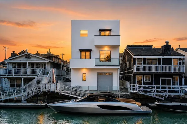 $2,788,000 | 16785 Bayview Drive, Huntington Beach, CA 90742