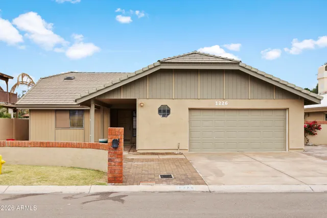$2,800 | 1226 East Northshore Drive, Tempe, AZ 85283