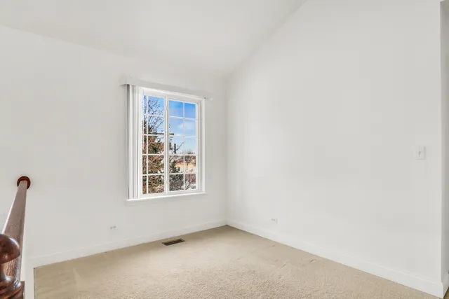 $2,500 | 714 South Rosehall Lane, Round Lake, IL 60073