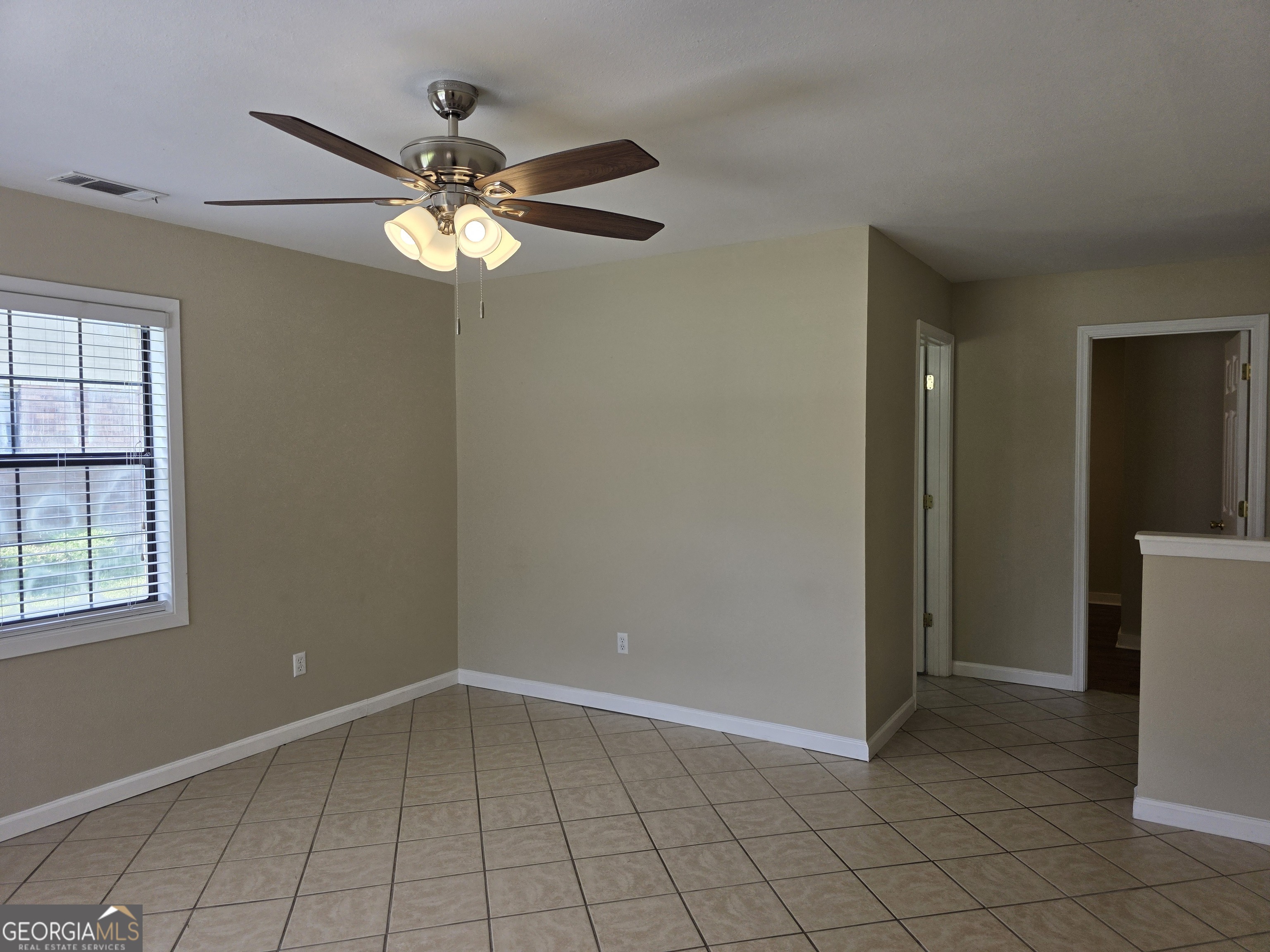 407 Savannah Avenue Rincon, GA 31326 - Photo 4 of 17