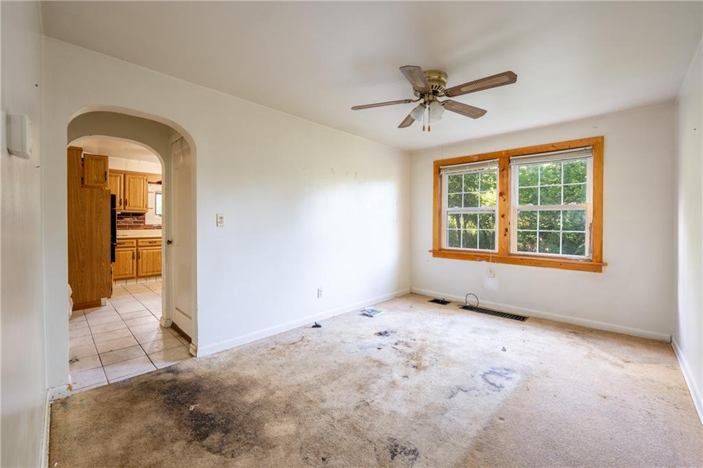 765 Pellis Road Greensburg, PA 15601 - Photo 5 of 30 Gallery Image 5