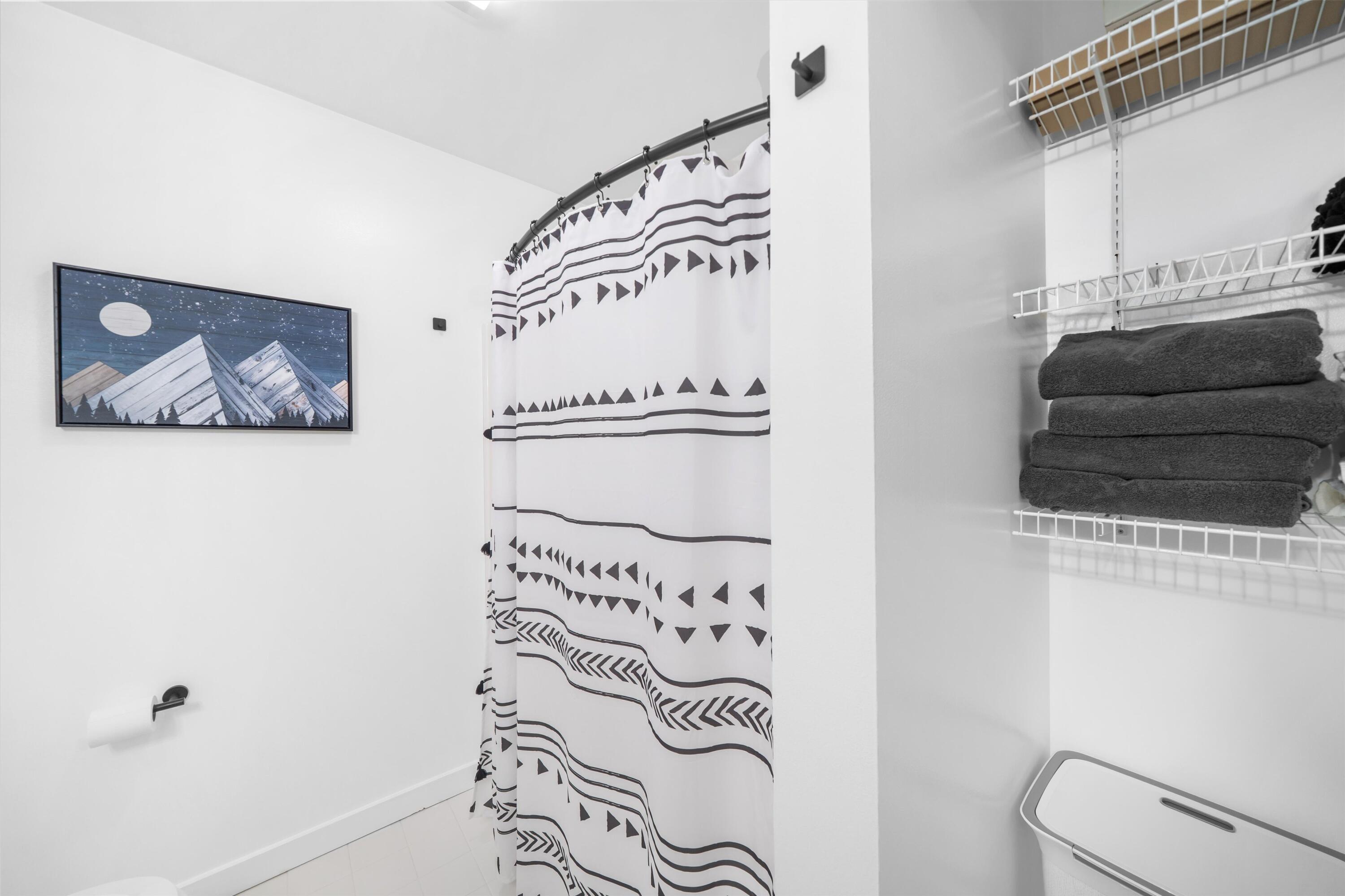 5580 Textile Road Ypsilanti, MI 48197 - Photo 40 of 107 040-Full Bath