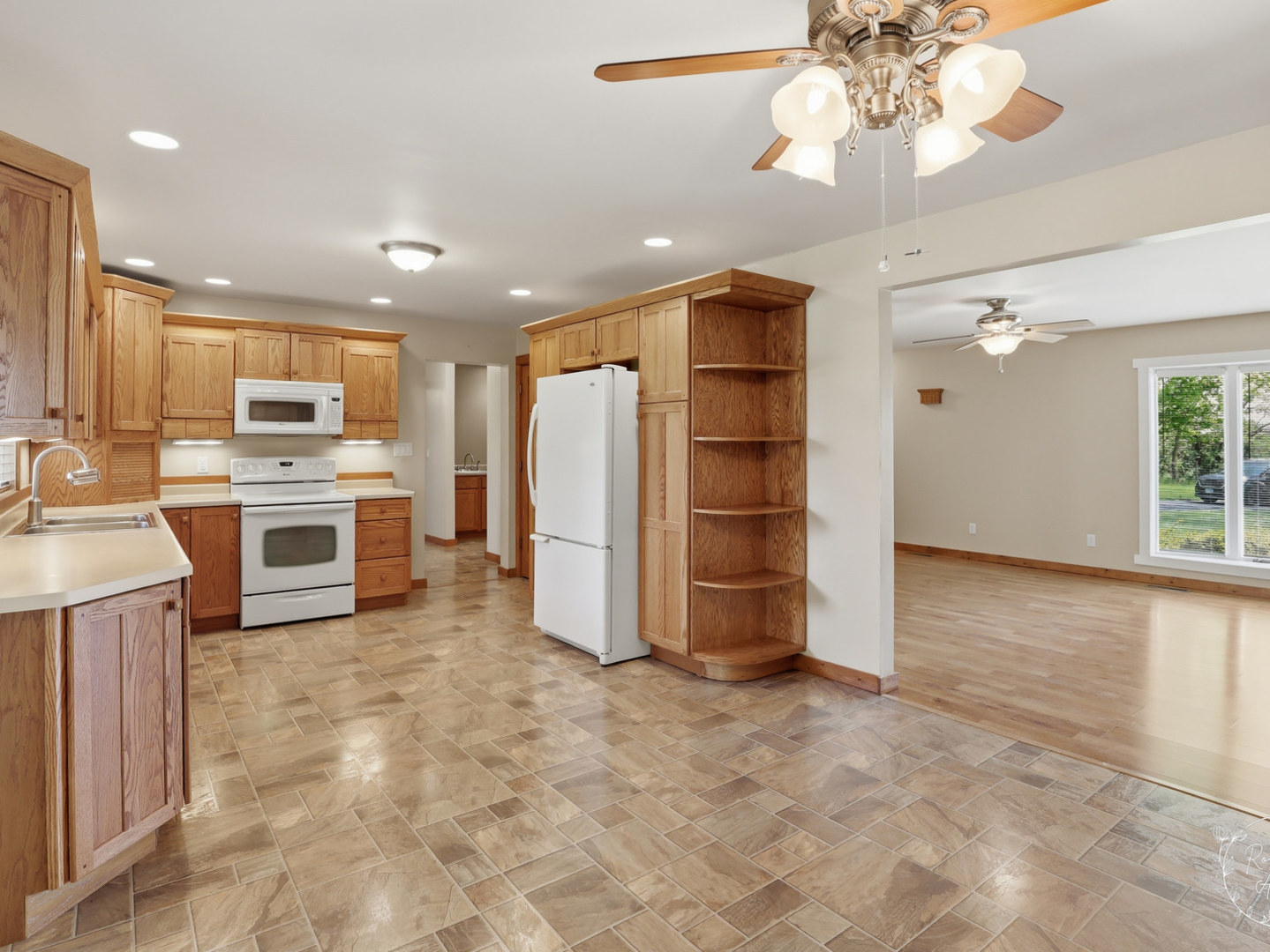 3143 West 1500N Road Kankakee, IL 60901 - Photo 5 of 33