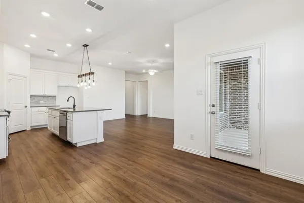 $2,195 | 718 Declaration Drive, Princeton, TX 75407