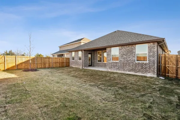 $2,195 | 718 Declaration Drive, Princeton, TX 75407