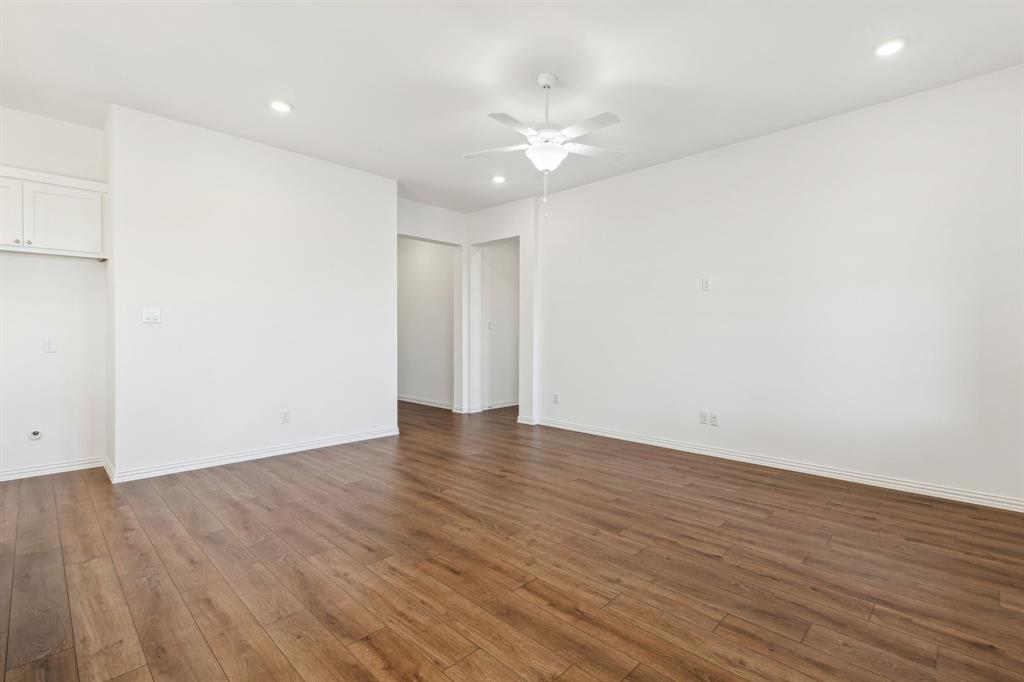 718 Declaration Drive Princeton, TX 75407 - Photo 5 of 25