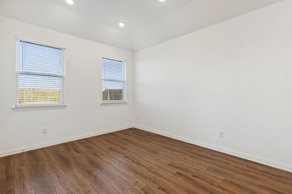 718 Declaration Drive Princeton, TX 75407 - Photo 10 of 25