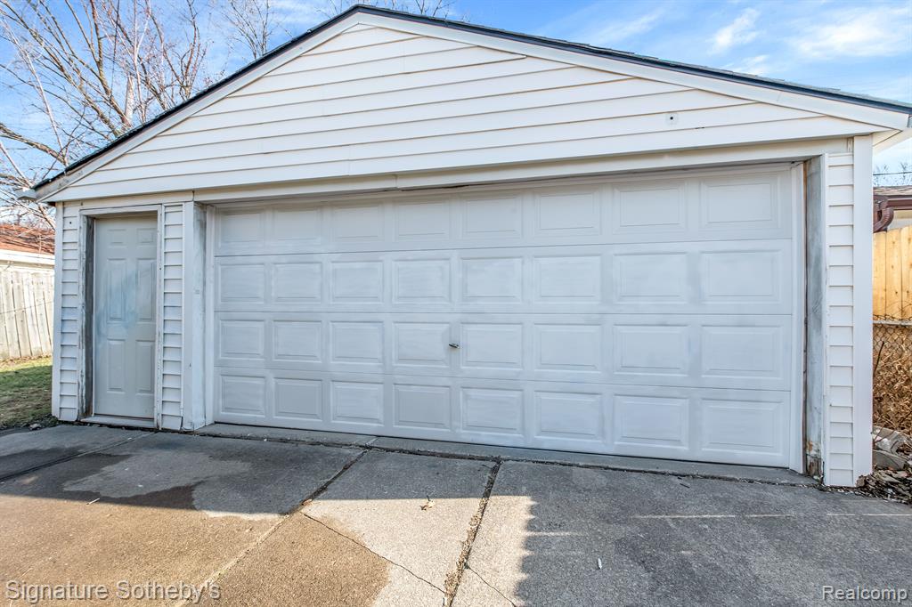 21320 Waltham Road Warren, MI 48089 - Photo 17 of 17
