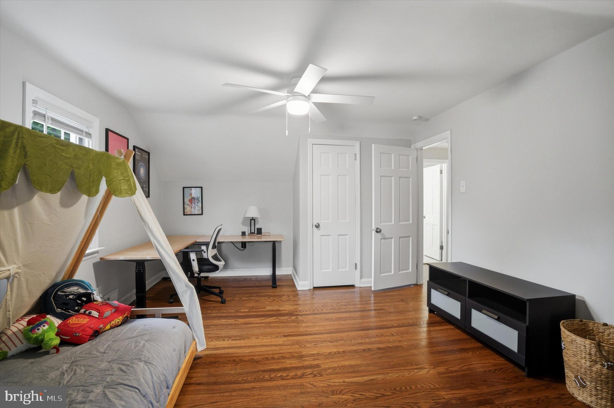 208 Parham Road Springfield, PA 19064 - Photo 25 of 39 Bedroom 3