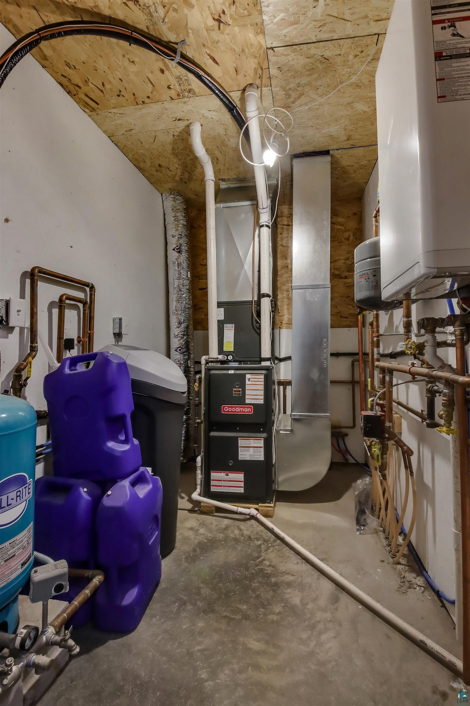 N3685 Fenander Road Spooner, WI 54801 - Photo 35 of 38 View of utility room
