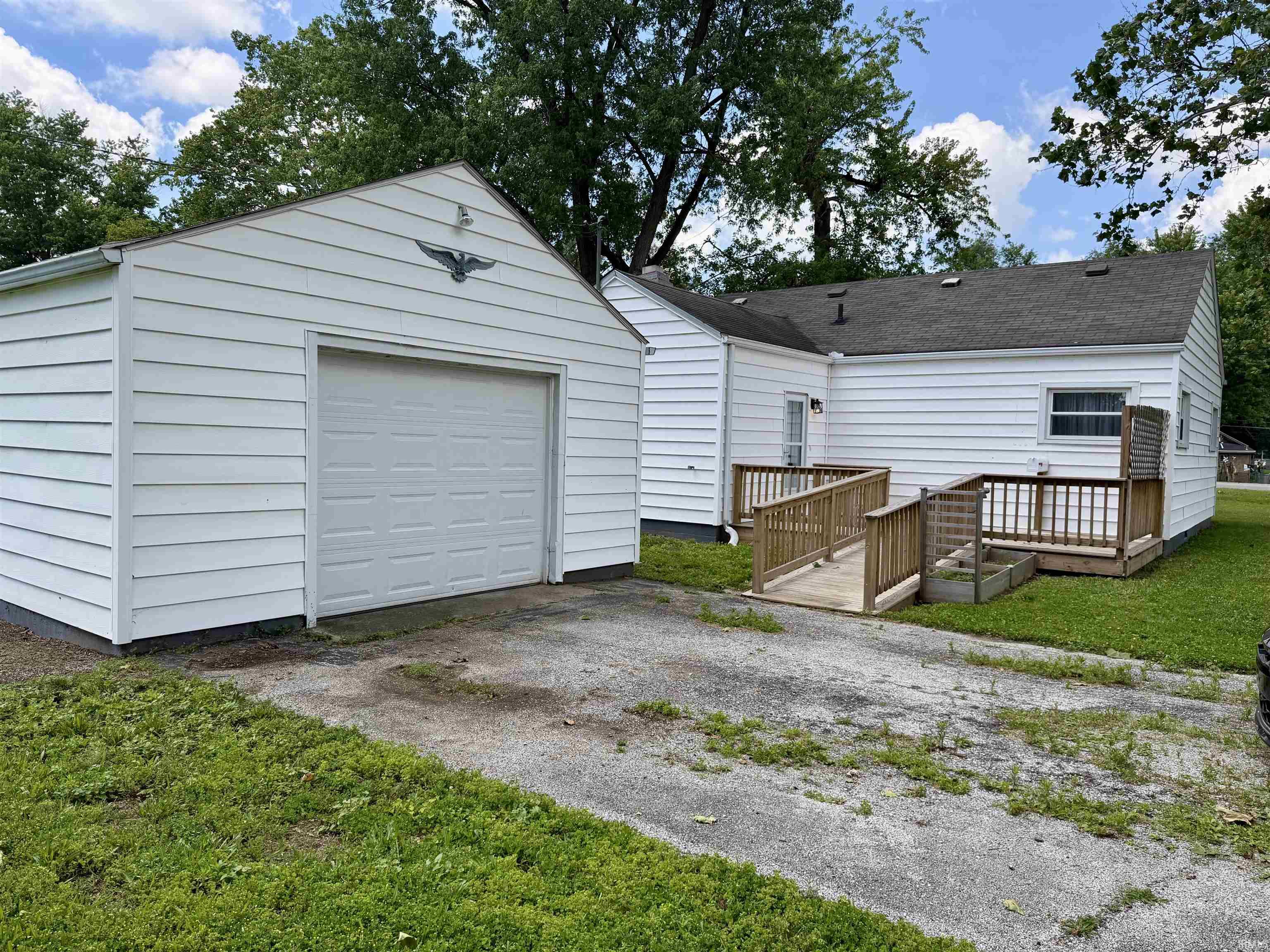 7401 Bluffton Road Fort Wayne, IN 46809 - Photo 13 of 14