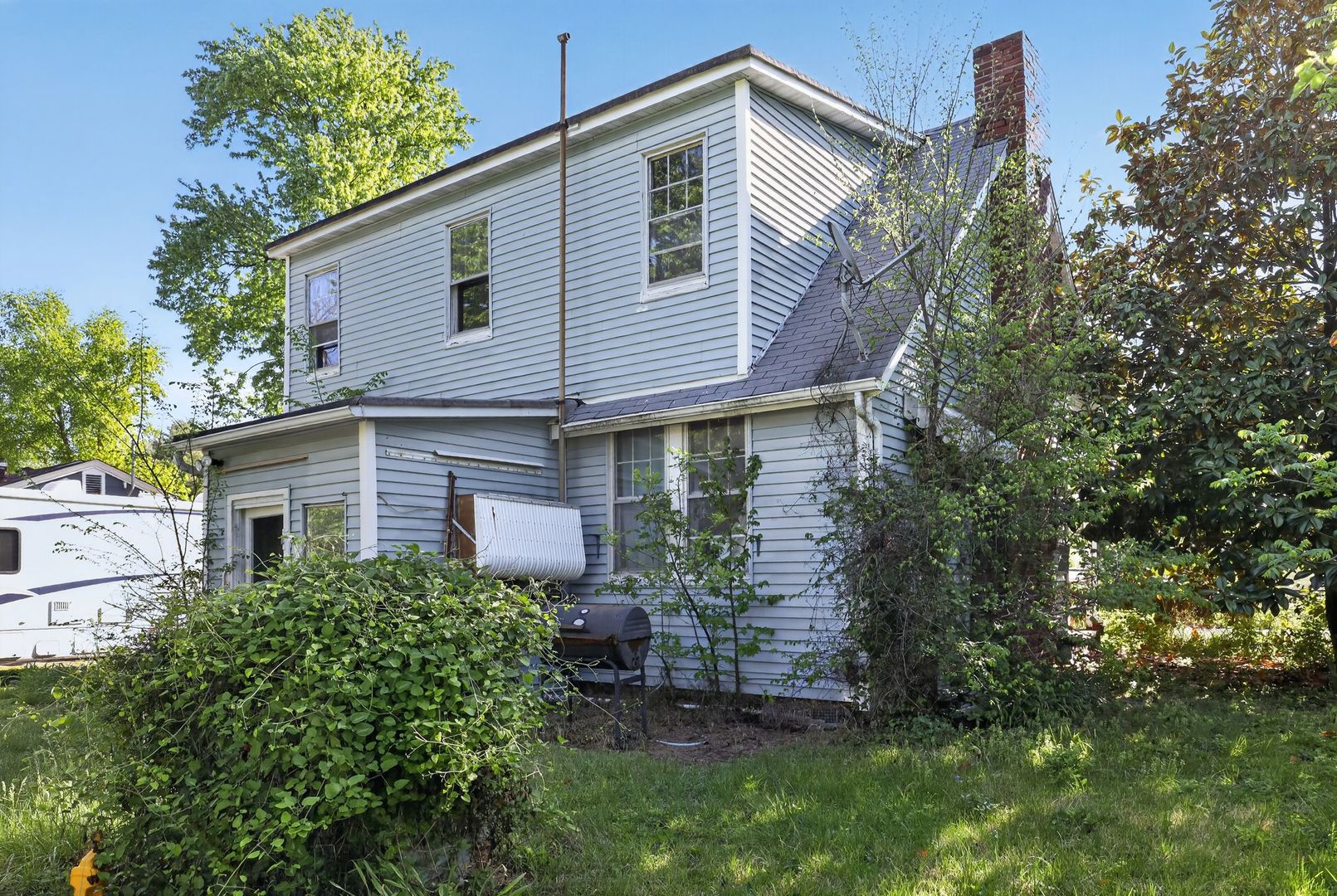 629 Royal Heights Road Belleville, IL 62226 - Photo 5 of 15