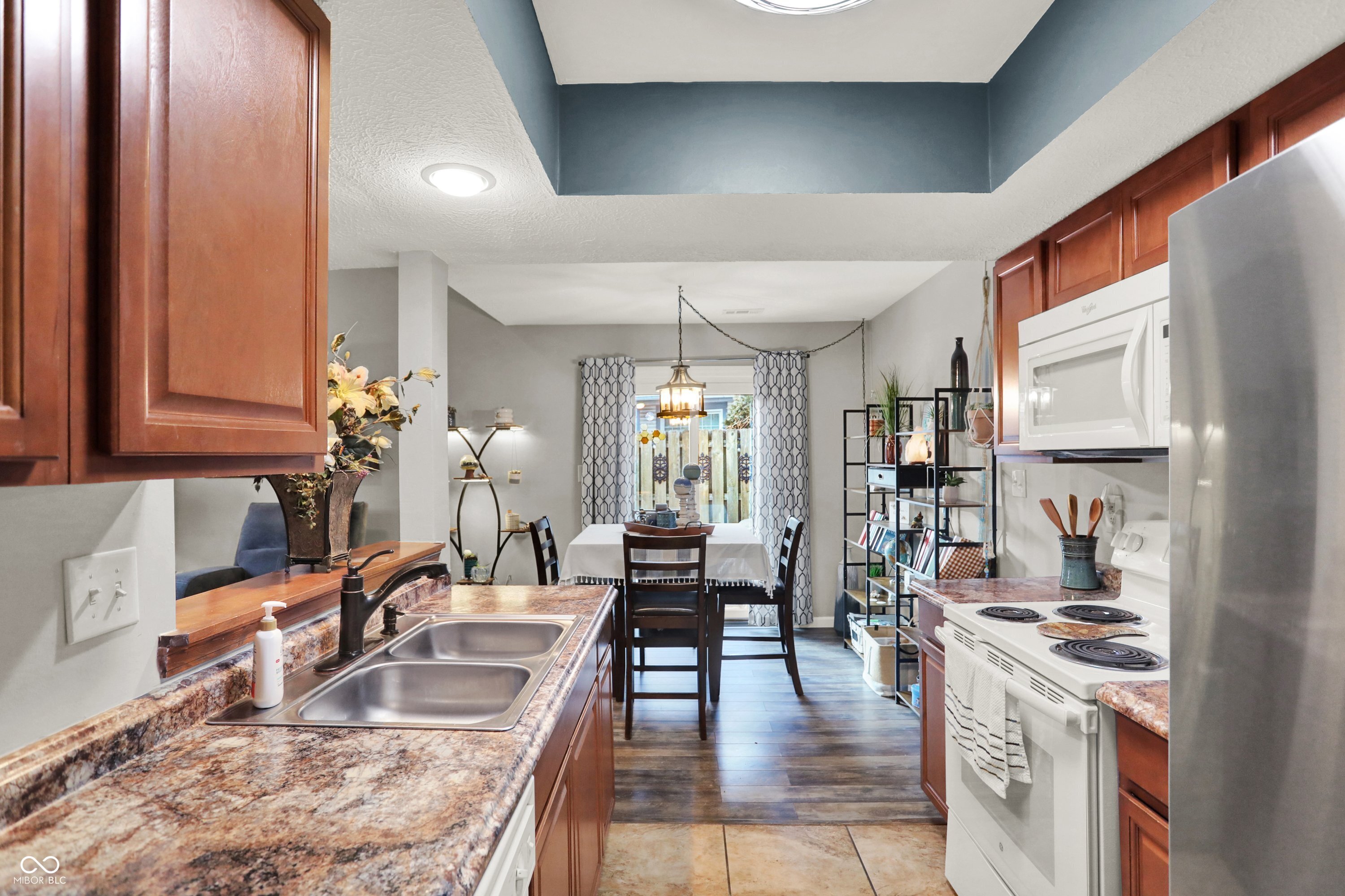 7813 Hunters Path Indianapolis, IN 46214 - Photo 16 of 37