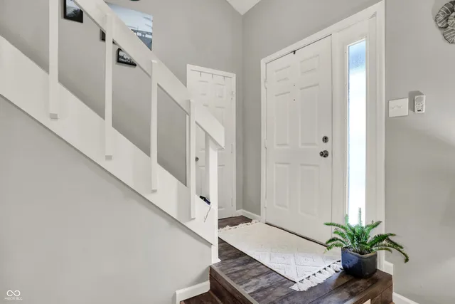 $170,000 | 7813 Hunters Path, Indianapolis, IN 46214