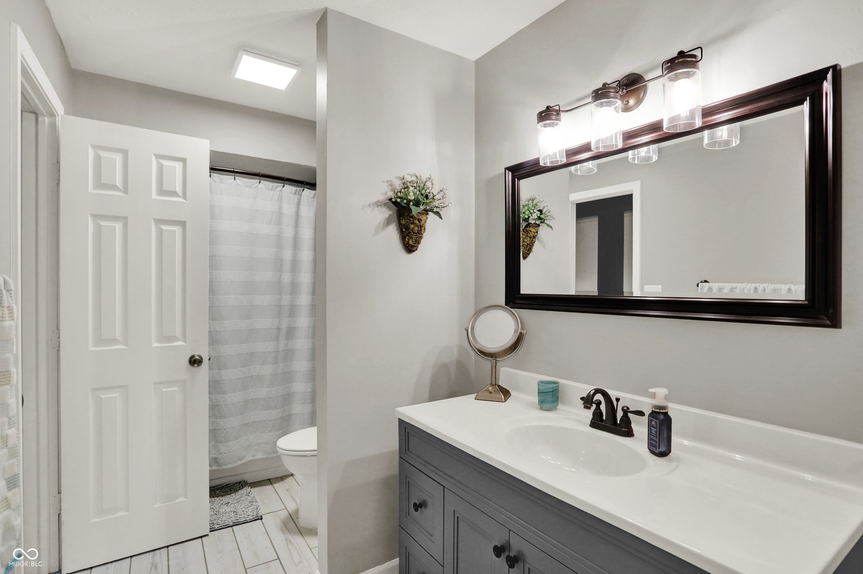 7813 Hunters Path Indianapolis, IN 46214 - Photo 30 of 37