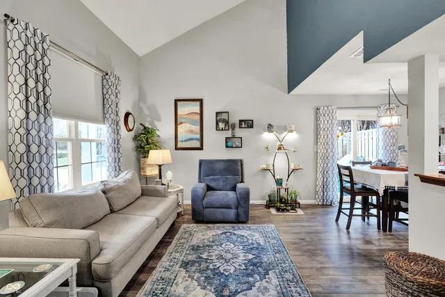 $170,000 | 7813 Hunters Path, Indianapolis, IN 46214