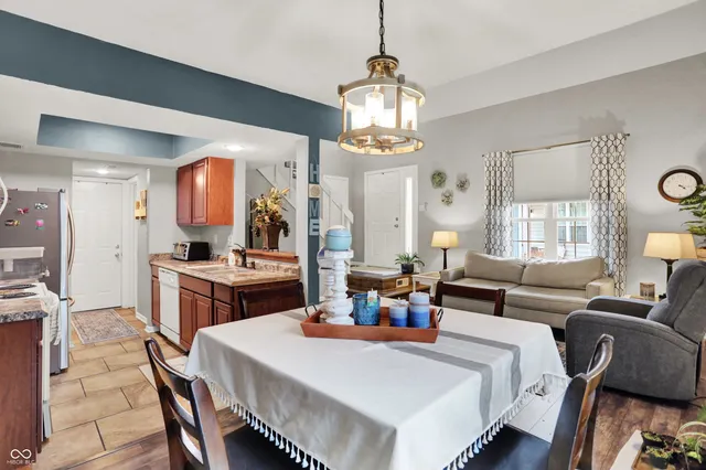 $170,000 | 7813 Hunters Path, Indianapolis, IN 46214