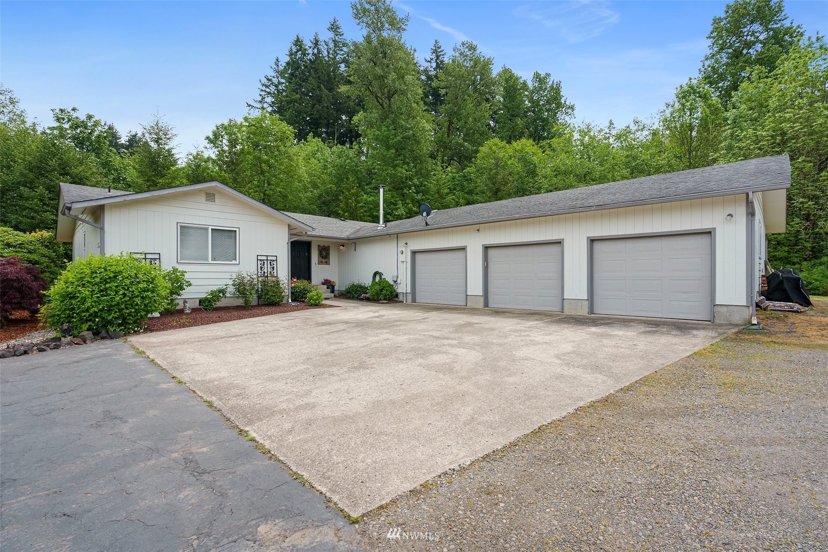 133 Springbrook Drive Chehalis, WA 98532 - Photo 1 of 35 Gallery Image 1
