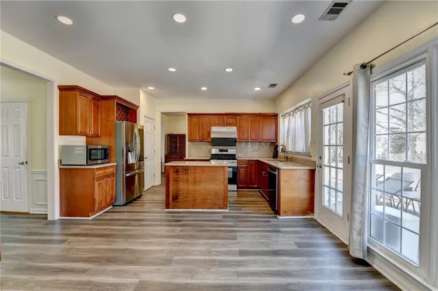 $2,999 | 435 Leasingham Way, Duluth, GA 30097