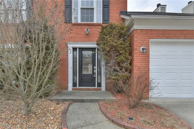 $2,999 | 435 Leasingham Way, Duluth, GA 30097