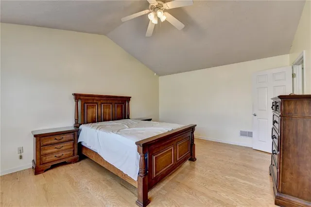 $2,999 | 435 Leasingham Way, Duluth, GA 30097